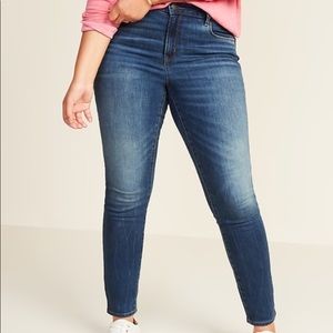 Mod-Rise Pop Icon Skinny Jeans